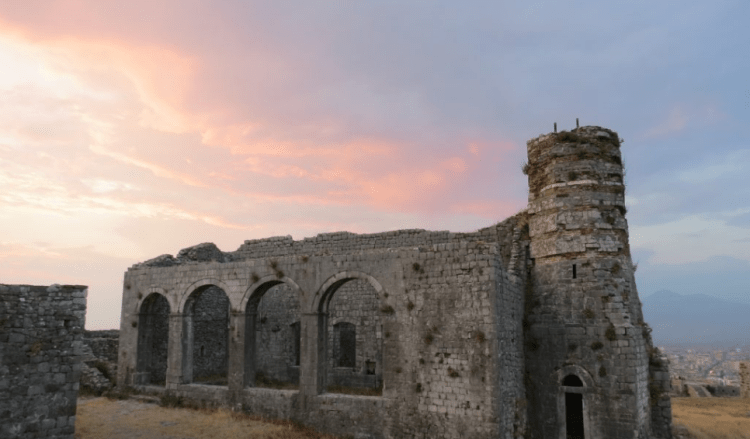 Mbi 100 mijë vizitorë zgjodhën Parkun Arkeologjik Shkodër