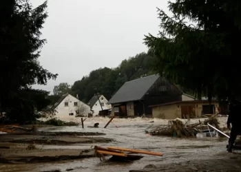 Shkon në 23 numri i viktimave nga përmbytjet në Evropën Qendrore dhe Lindore