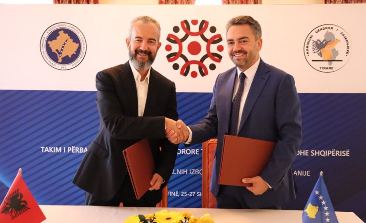 Kosova e Shqipëria merren vesh për ngritjen e standardeve zgjedhore