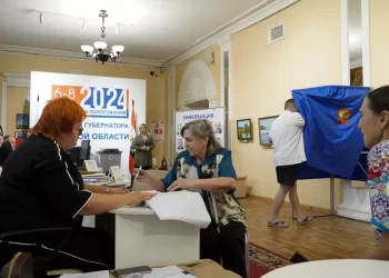 Rusia voton në zgjedhjet rajonale dhe komunale