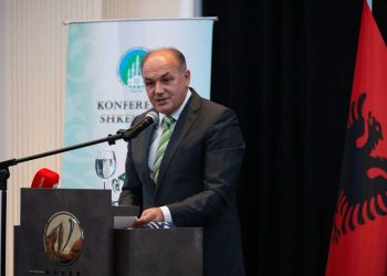 Hoxhaj: Kosova ishte me fat që në një kohë historike të saj, e kishte për myfti dhe ambasador Rexhep Bojën