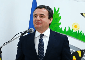 Kurti pas përurimit të çerdhes në Suharekë: Çdo investim në arsim është një investim në të ardhmen