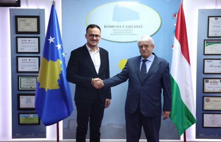 Hyseni takoi ambasadorin e Hungarisë, flasin për bashkëpunim