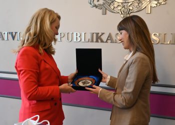 Haxhiu në vizitë zyrtare në Letoni, flet për integrimin në BE dhe anëtarësim në KiE
