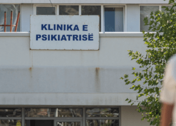 Klinika e Psikiatrisë rifillon dhënien e certifikatave mjekësore për leje të armëmbajtjes