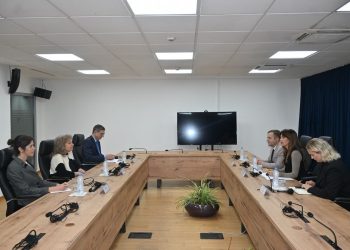 Ministrja Haxhiu takoi kryetaren e Speciales