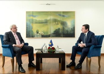 Kurti takoi presidentin e Eurochambres, flasin për zhvillimin ekonomik