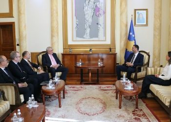 Konjufca takoi përfaqësuesit e Eurochambres dhe të OEK-ut