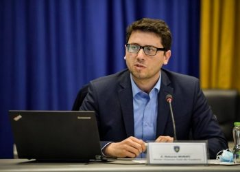 Murati: Raporti i ASK-së konfirmon edhe rritjen e pagave