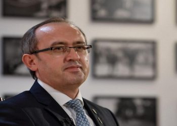 Ish-kryeministri Hoti: Takimi në Bruksel, me epilog zero