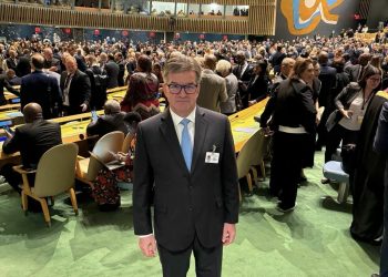 Lajçak ndan momente nga takimet me Osmanin e Kurtin në New York: Diskutimet tona do ndihmojnë në krijimin e…