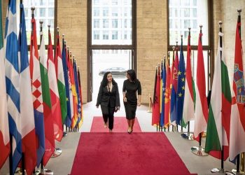 Osmani me Baerbock: Marrëveshja e Brukselit të zbatohet e plotë