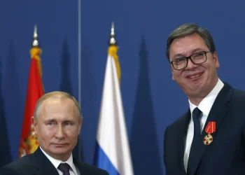 Vuçiq bisedon me Putinin, i thotë se Serbia s’do t’i vendosë asnjë sanksion Rusisë