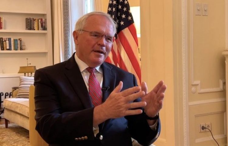 Hill: Kemi nevojë për normalizim ndërmjet Kosovës dhe Serbisë