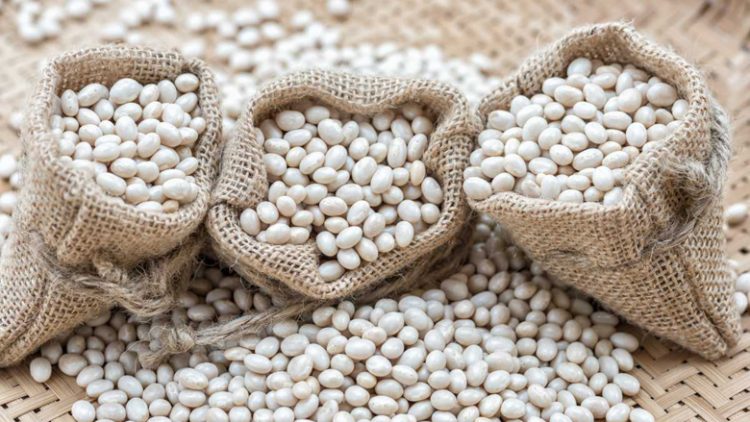 Fasulja 10 euro në Pejë, e 3 në Prizren