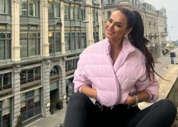 Juliana Nura konfirmon se është në lidhje, publikon fotografi me të dashurin e saj?