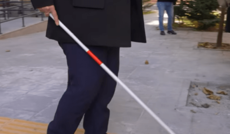 Në Qendrën Kryesore të Mjekësisë Familjare në Prishtinë u përurua ashensori dhe shtigjet udhëzuese për personat e verbër