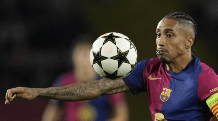 Raphinha fenomenal, Barcelona thyen tabunë, mposht me goleadë Bayernin (Video)