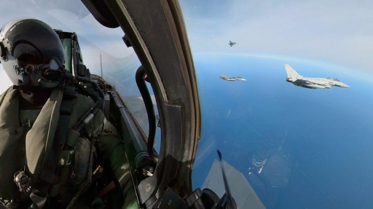 NATO shpalos forcën, nxjerr 15 mijë trupa dhe aeroplanmbajtëse për stërvitjen “Neptune Strike 24-2”