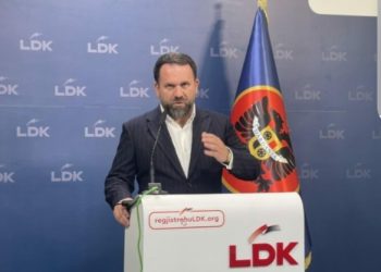 Rukiqi i LDK-së ironizon me ministren Nagavci: Në mungesë të rezultateve po publikon konkurse