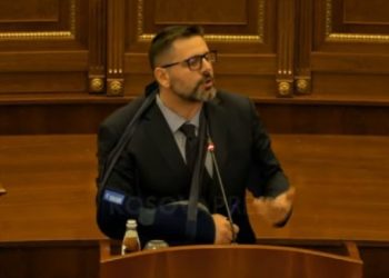 Përfundon seanca e jashtëzakonshme, Berisha: Prokuroria të hetojë dyshimet për interesa korruptive në FSK