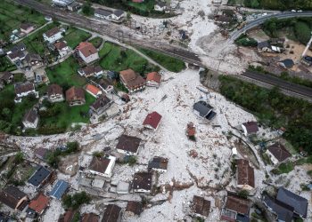 Në Jabllanicë të Bosnjës shpallen tre ditë zie për viktimat e vërshimeve