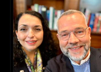 Roth: Kosova shembull pozitiv në Ballkanin Perëndimor, vendet e tjera po largohen nga vlerat evropiane