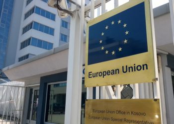 Zyra e BE-së mirëpret heqjen e kufizimeve për produktet serbe në Kosovë