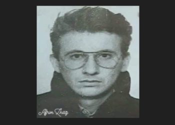 Më 1 nëntor zbulohet pllaka përkujtimore për Afrim Zhitinë në vendin ku pati mbajtur fjalim para protestuesve