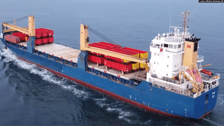 Anija pa flamur në Adriatik, dyshohet se po dërgon eksploziv drejt Izraelit