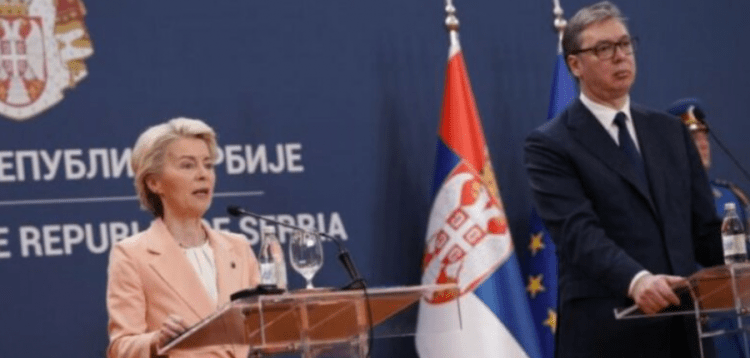 Vuçiqi përplaset me gazetarët para syve të Von der Leyenit