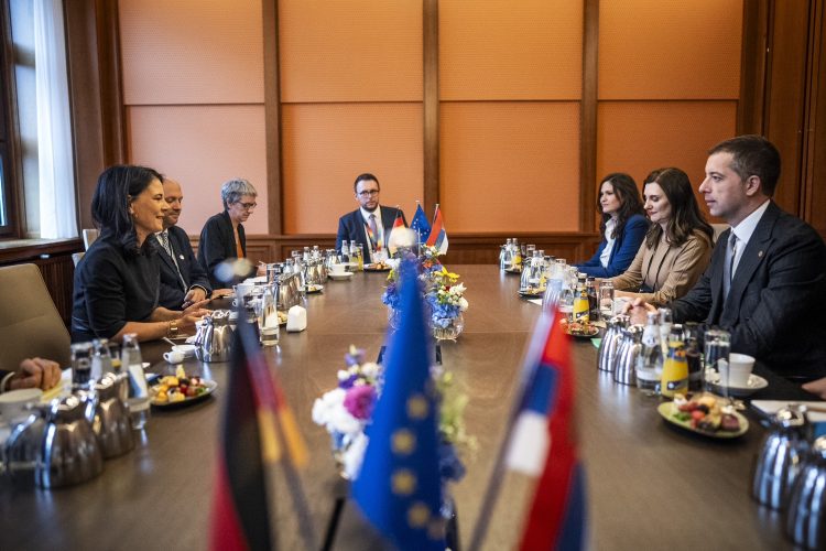 Baerbock, Gjuriqit: Normalizimi me Kosovën, kyç në rrugën drejt BE-së