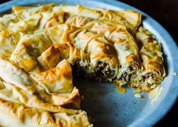 Byrek me mish qengji dhe presh , aromë e shije e mrekullueshme