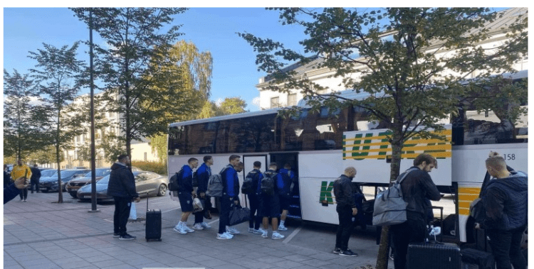 Dardanët nisen drejt stadiumit
