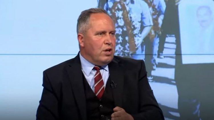 Ish Komandanti i UÇK-së, Hafir Hoxha, i reagon deputetit të PDK Hisen Berisha