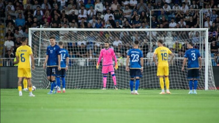 UEFA e dënon 61 mijë euro FFK-në