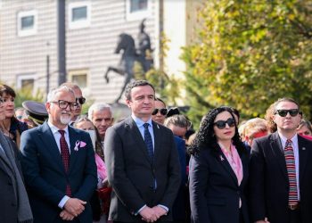 Kryeministri Kurti mori pjesë në ecjen tradicionale `Zbulimi i hershëm-Mbijetesë`