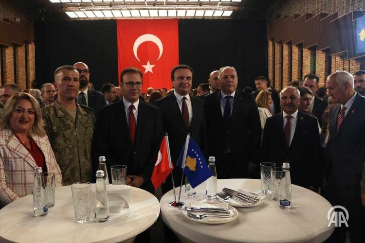 Turqia feston 101 vjetorin e Republikës edhe në Prishtinë