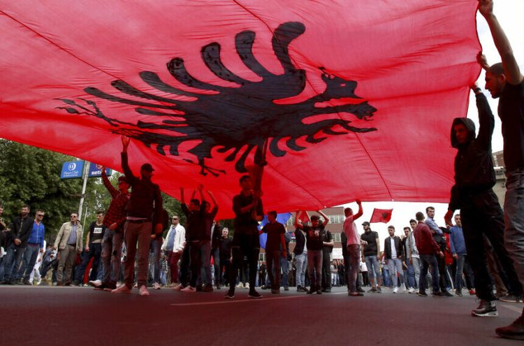 Shqipëria hapi kapitujt e parë për anëtarësim, Kurti: I gëzohemi fort kësaj arritjeje