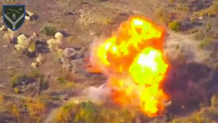 Sistemi artilerik i rusëve hidhet në erë nga ukrainasit, e godasin me HIMARS-in amerikan (Video)