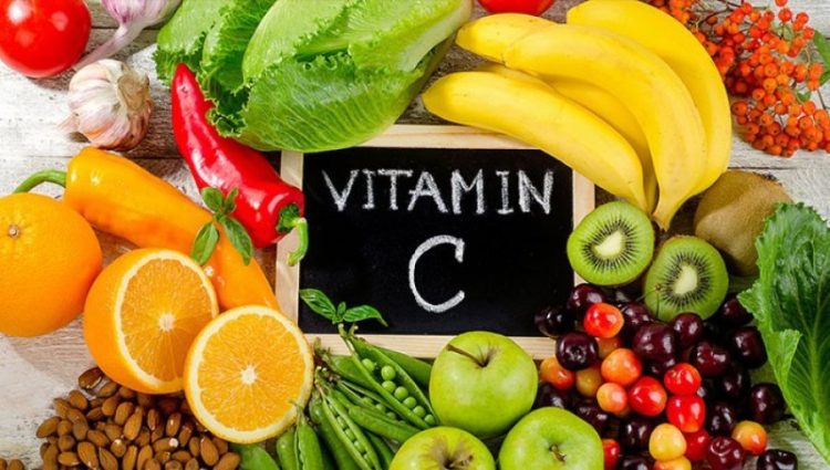 Gjatë ushqime që kanë përmbajtje të lartë të vitaminës C