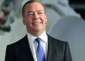 Medvedev paralajmëron ShBA-në se duhet t’i marrin seriozisht paralajmërimet bërthamore të Rusisë