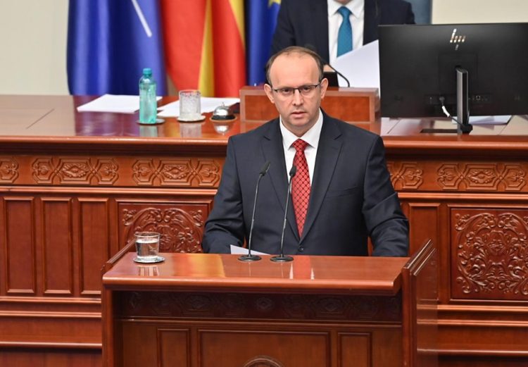 Kryetari i Kuvendit të Maqedonisë së Veriut viziton Kosovën, takohet me Konjufcën e Kurtin