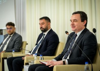 Kurti: Për komunitetet joshumicë kemi ndarë grante për ta bërë ndryshimin