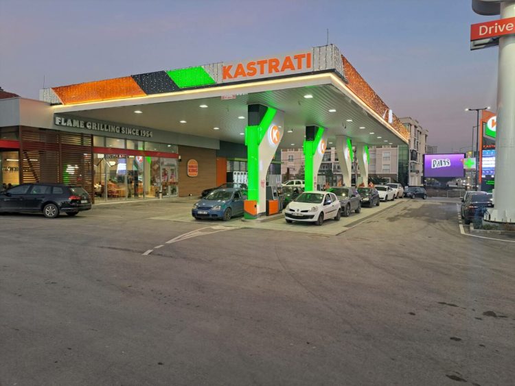 Loja Shpërblyese “Mbushe për 15€, Fito edhe 15€ derivate” në KASTRATI në Veternik, Prishtinë