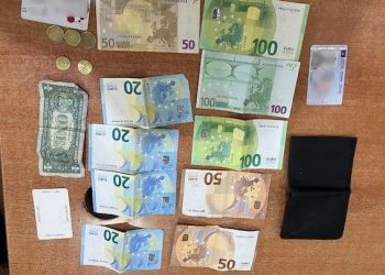 Shembull i mirë në Prizren, qytetari e gjen portofolin me 530 euro – e dorëzon në polici