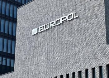 Europoli: Shqipëria dhe Italia shpartalluan rrjetin e trafikimit të drogës