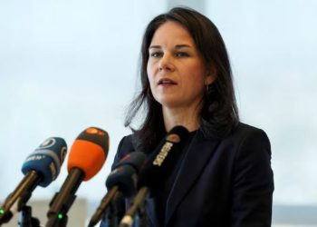 Kryediplomatja gjermane siguron Ukrainën për përkrahje në vizitën para votimit në SHBA