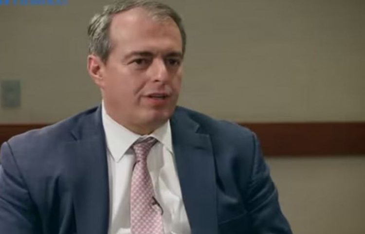 Lukaj: Kosova s`ka nevojë për asociacione, Kushtetuta jep shumë të drejta