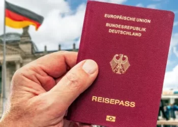 DW: 18,448 kërkesa për 9 muaj, shtohet numri i iz*raelitëve që aplikojnë për pasaportë gjermane